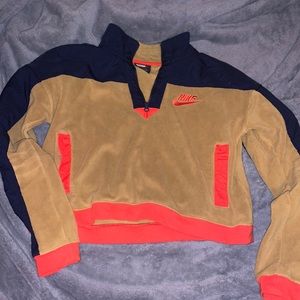 Nike crop top sweater